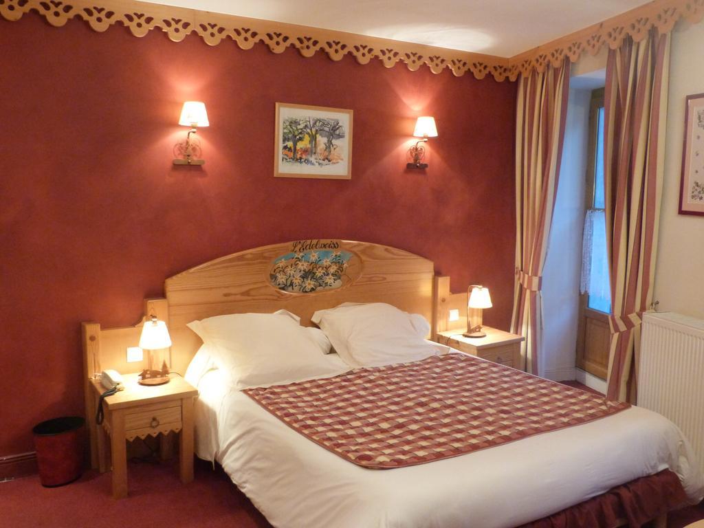 Hotel Le Bois Joli Cauterets Room photo